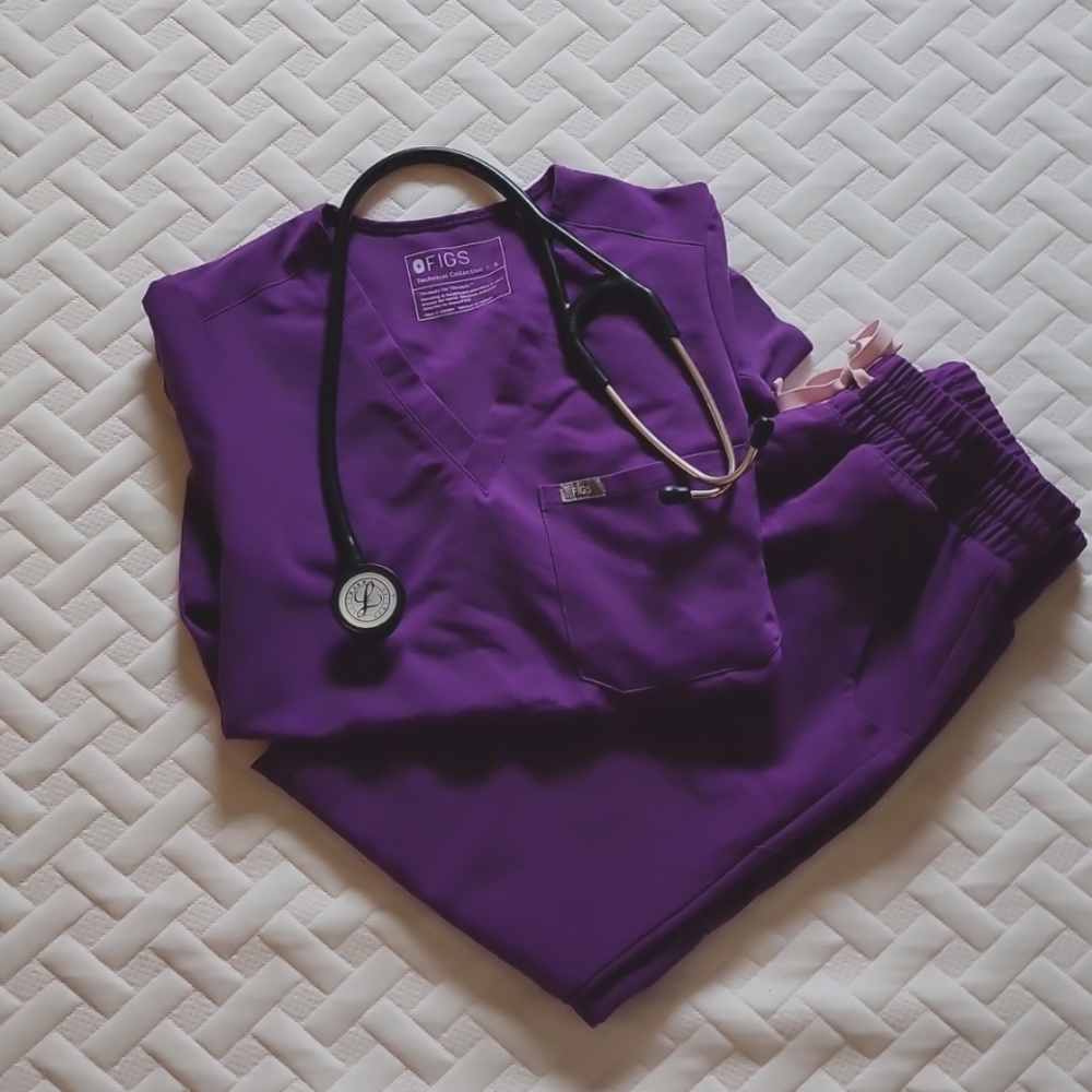 FIGS Magic Purple High Waisted Jogger Scrub Set Small/Extra Small Petite Limited